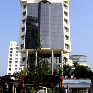 3* Hotel Gokulam Park