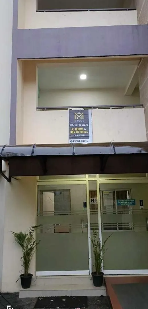 Hotel O Majestic Group Kochi 4*,