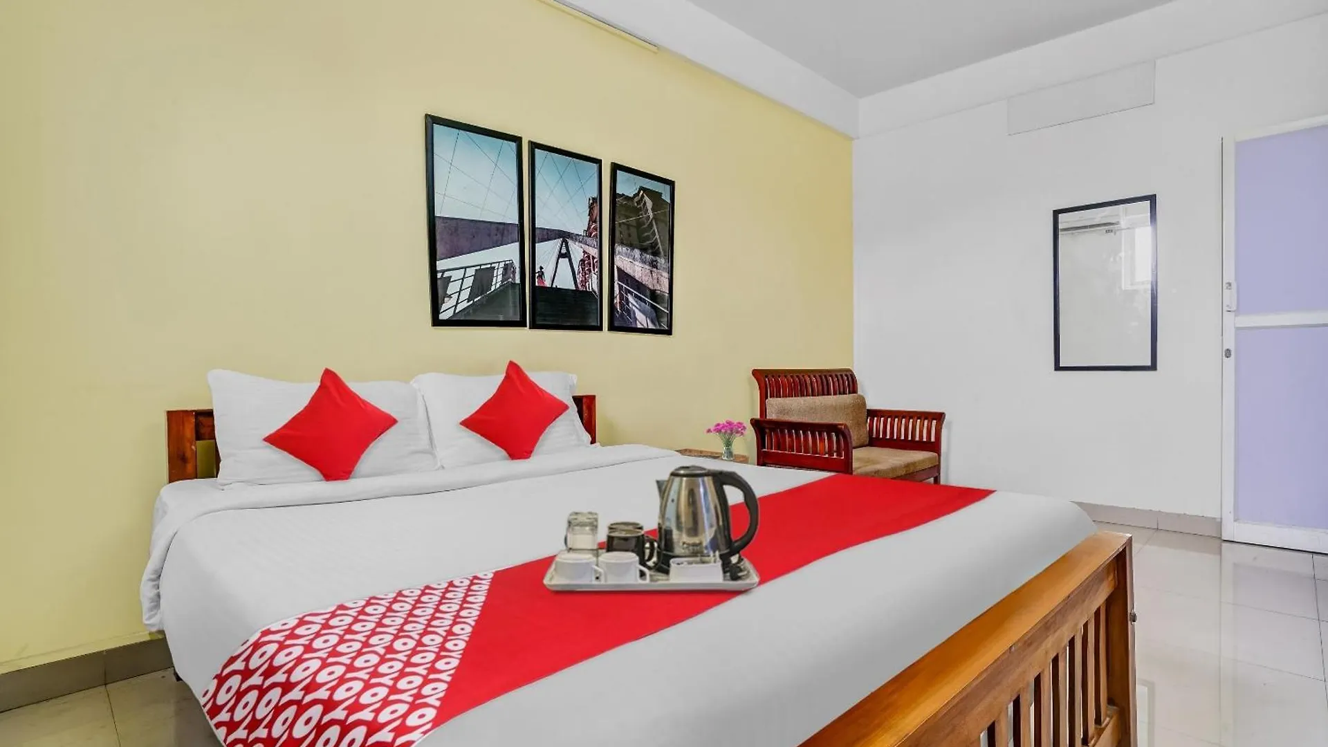 Hotel O Majestic Group Kochi 4*,  India