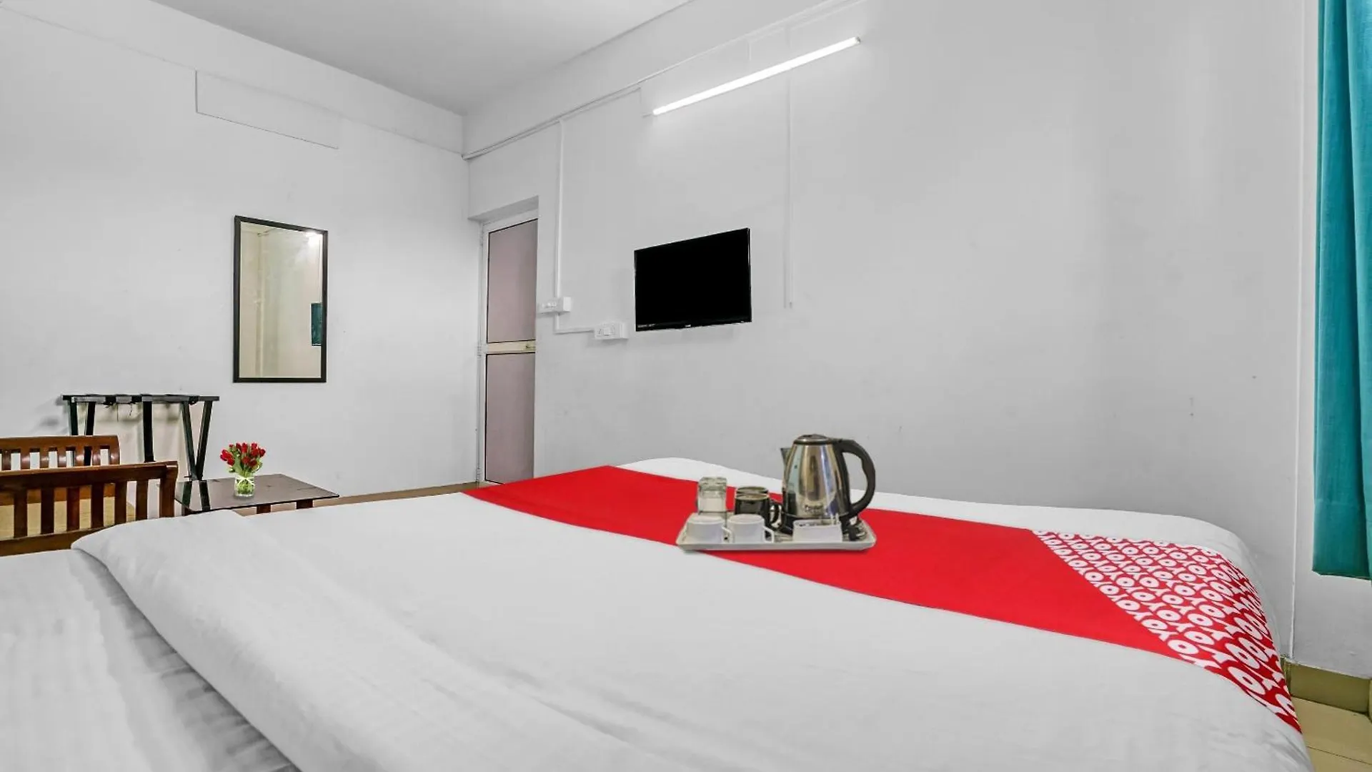 Hotel O Majestic Group Kochi